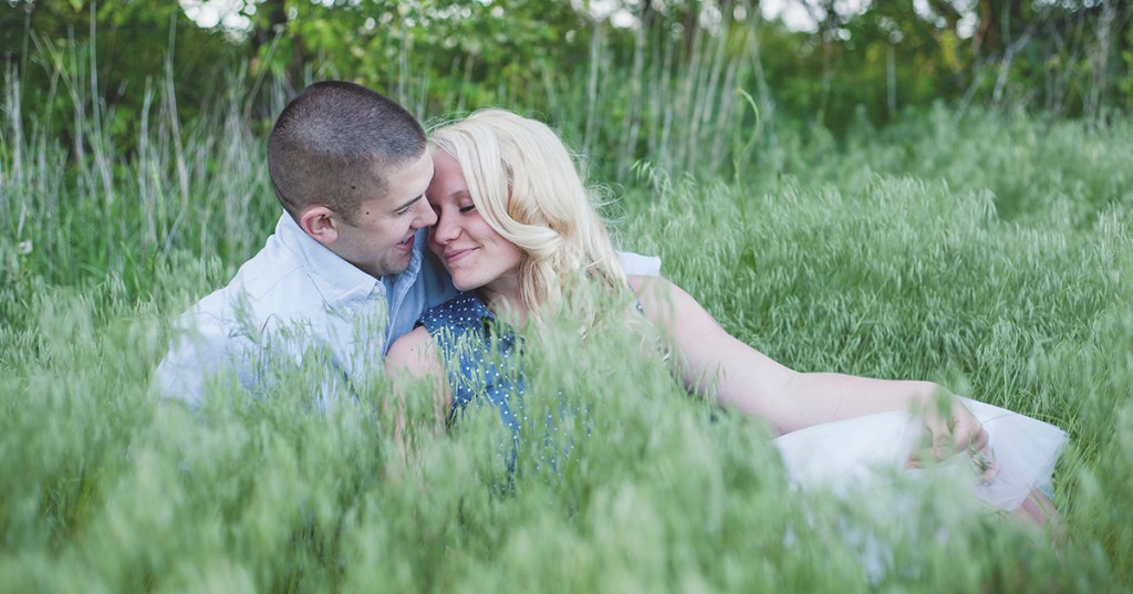 Ultimate Guide to Announcing Your Engagement on Social Media