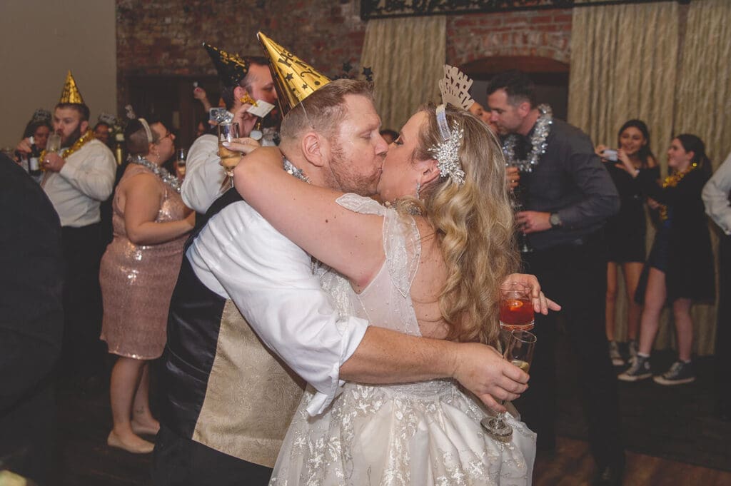 Wedding NYE midnight kiss