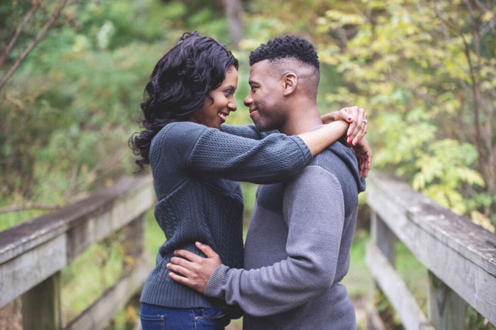 Engaged couple takes photos at Rock Cut State Park in Caledonia, IL